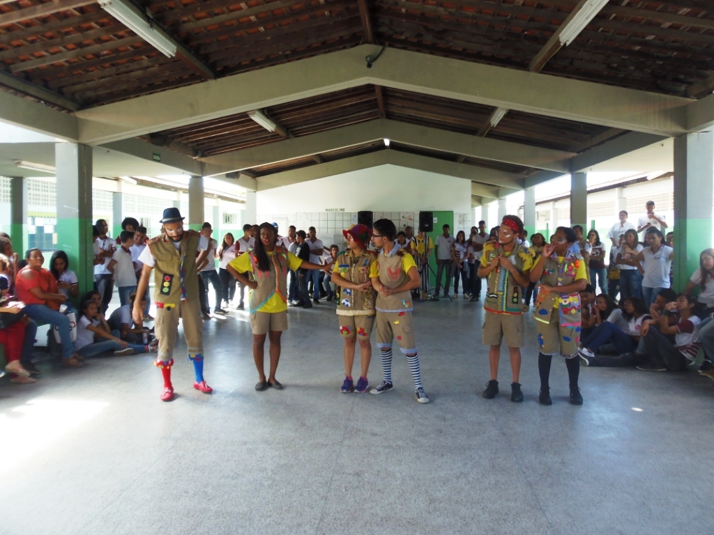 Equipe da Educação da SMTT realiza ação educativa em escola do São Conrado - SMTT Aracaju